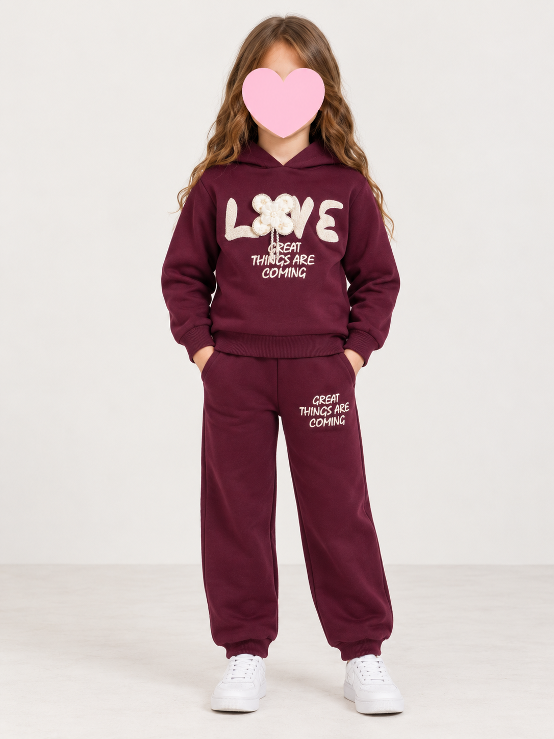 Meroon 'Love' tracksuits